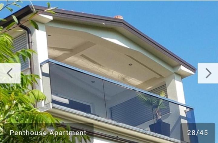 Apartment Penthouse Jacuzzi & Pool Apartmants