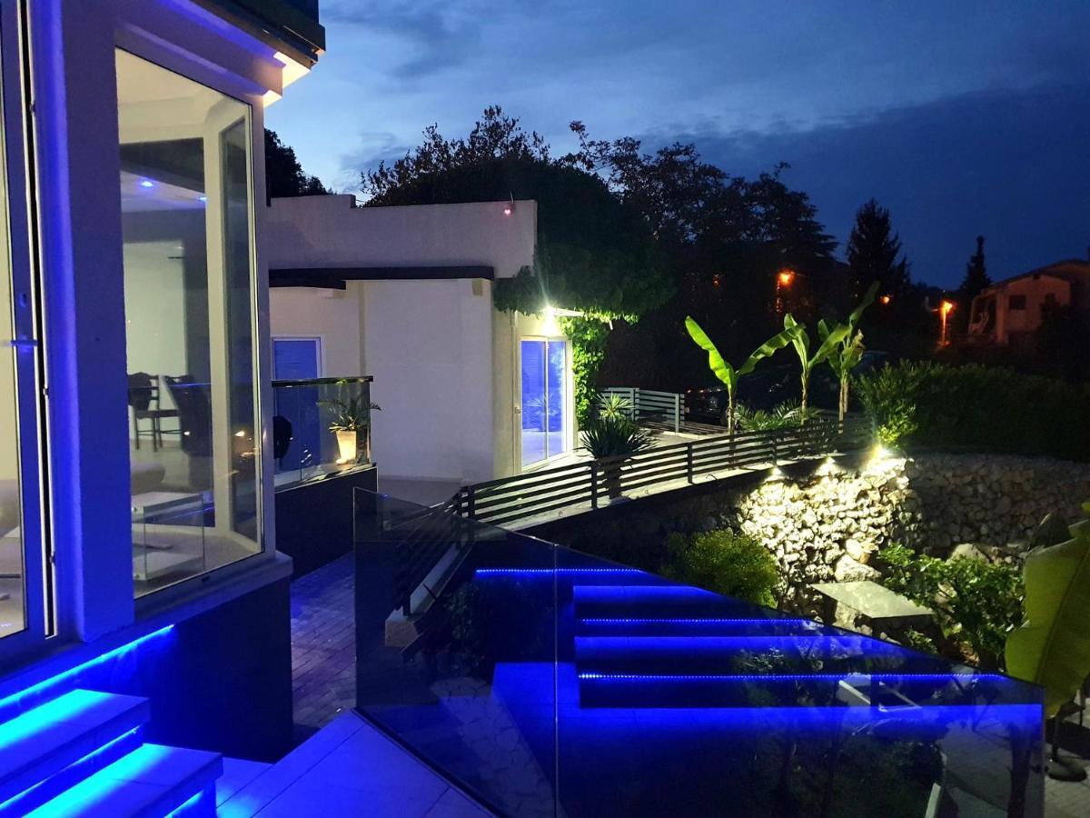 Penthouse Jacuzzi & Pool Apartmants Apartment Opatija