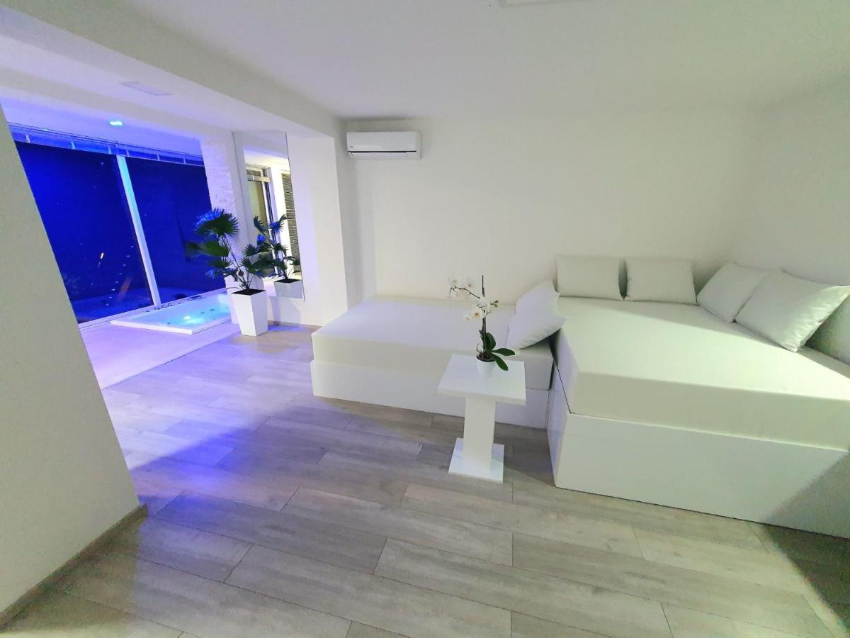 Apartment Penthouse Jacuzzi & Pool Apartmants Opatija