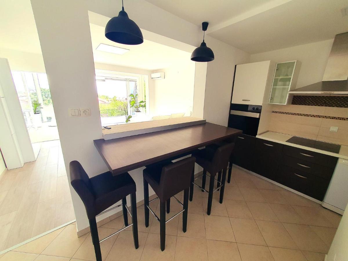 Apartment Penthouse Jacuzzi & Pool Apartmants Opatija