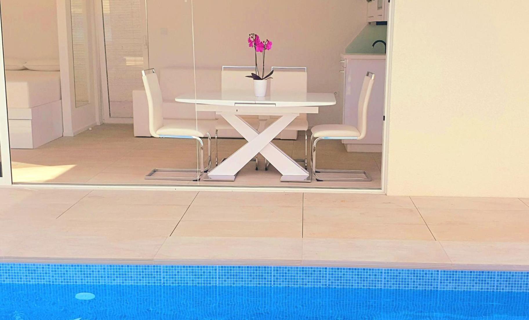 Apartment Penthouse Jacuzzi & Pool Luxury Apartments