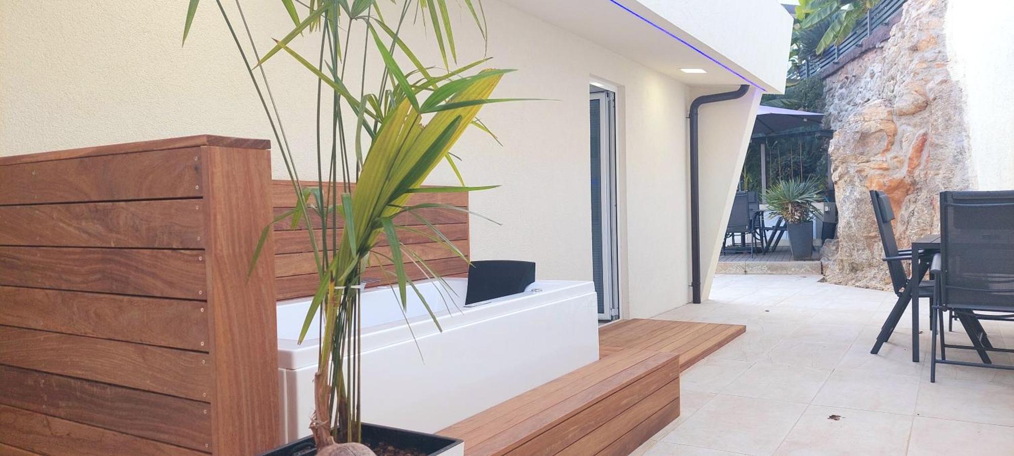 Penthouse Jacuzzi & Pool Apartmants Opatija